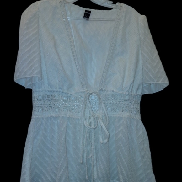 SHEIN White Lace-Waist Peplum Blouse - Picture 6 of 9